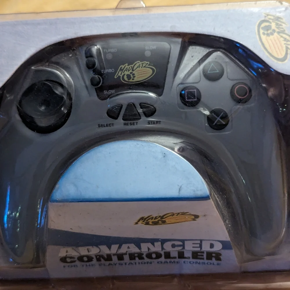 Playstation PS1 PS2 Mad Catz Advanced Controller New
